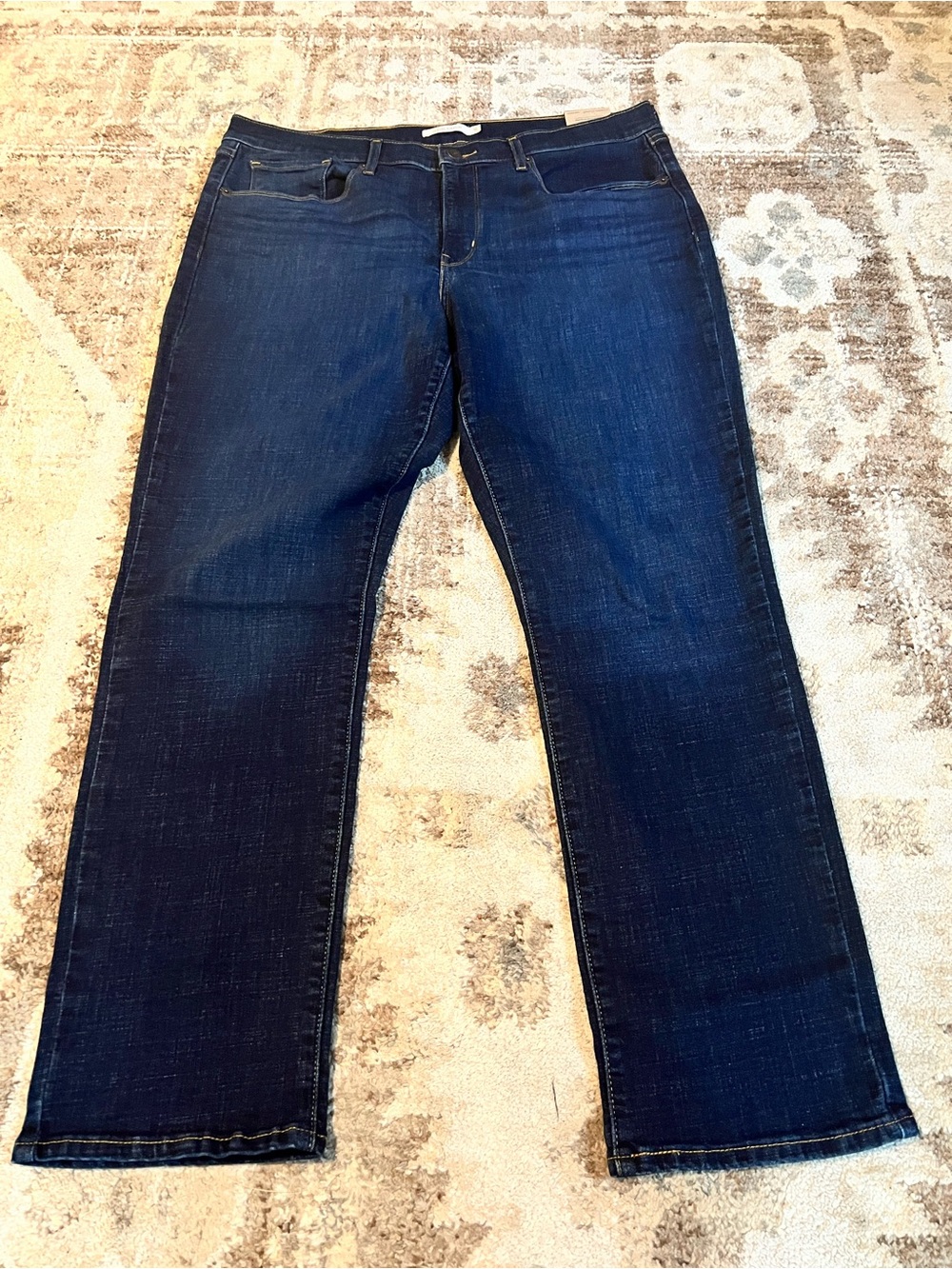 Levi's Women's Straight Leg Dark Wash Jeans Size 16